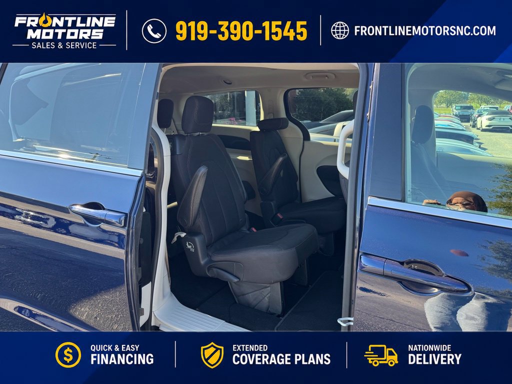 Used 2018 Chrysler Pacifica LX FWD image 14