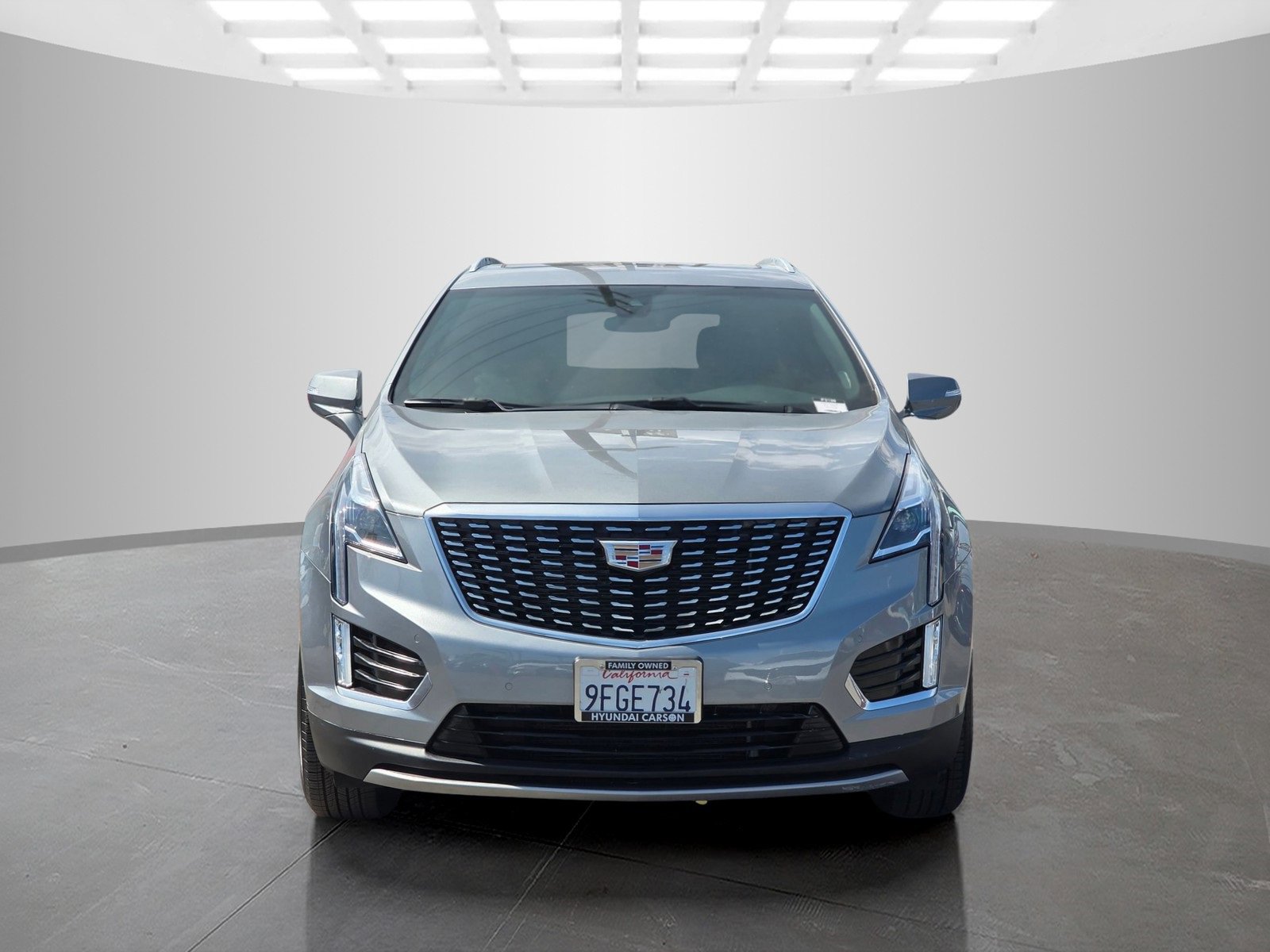 Used 2023 Cadillac XT5 Premium Luxury image 2