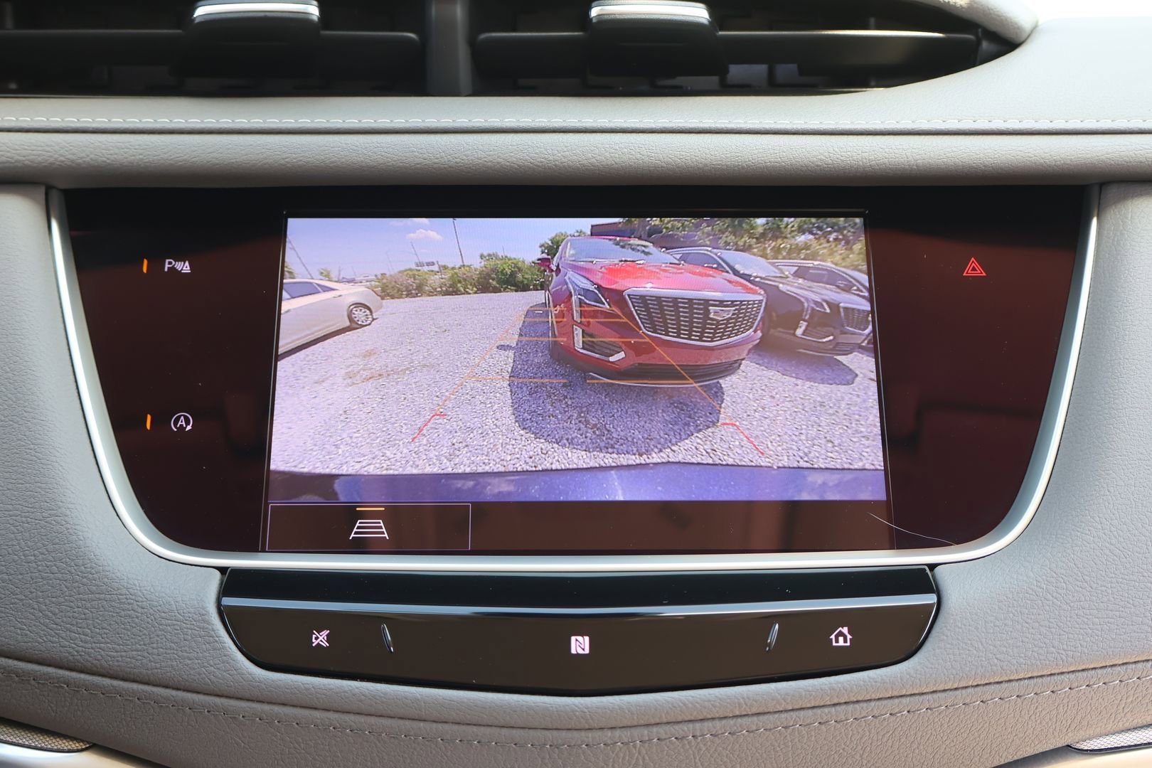 Used 2021 Cadillac XT5 Premium Luxury image 24