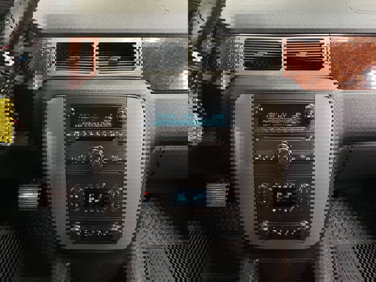 Used 2013 GMC Sierra 2500 SLT w/ SLT Convenience Package image 23