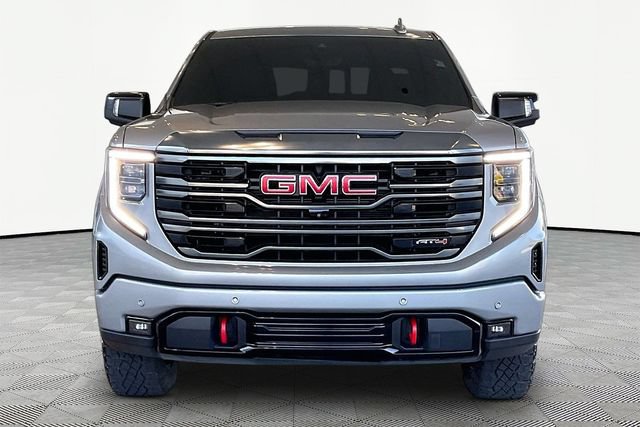 Used 2023 GMC Sierra 1500 AT4 w/ Technology Package AWD/4WD image 2