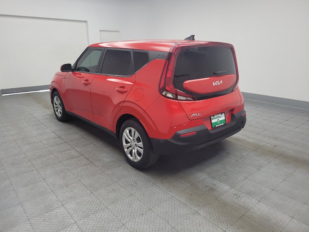 Used 2022 Kia Soul LX image 5