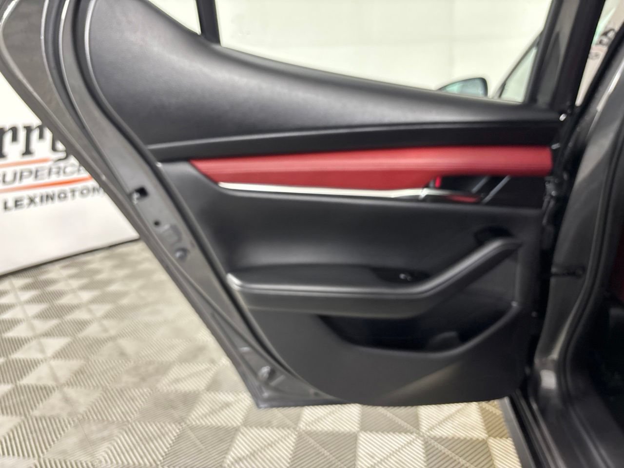 Used 2025 MAZDA MAZDA3 2.5 S Hatchback w/ Premium Pkg FWD image 24