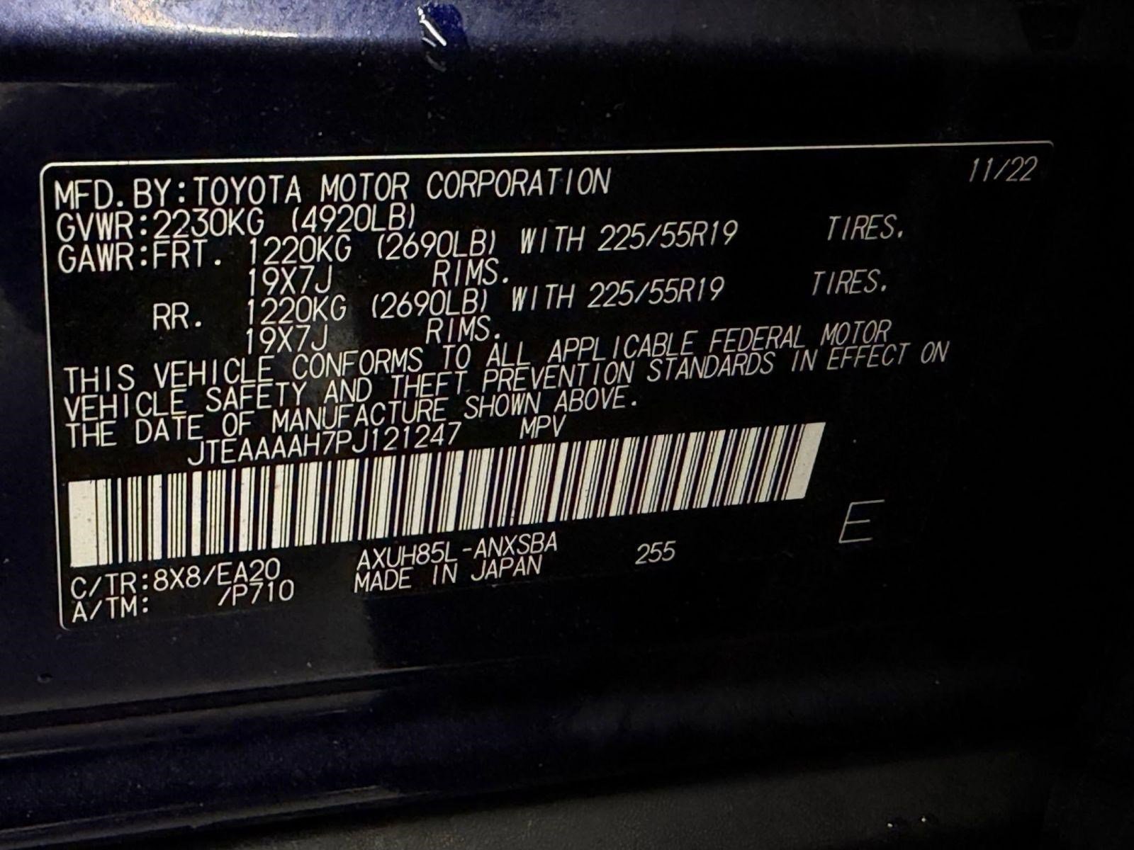 Used 2023 Toyota Venza Limited image 19