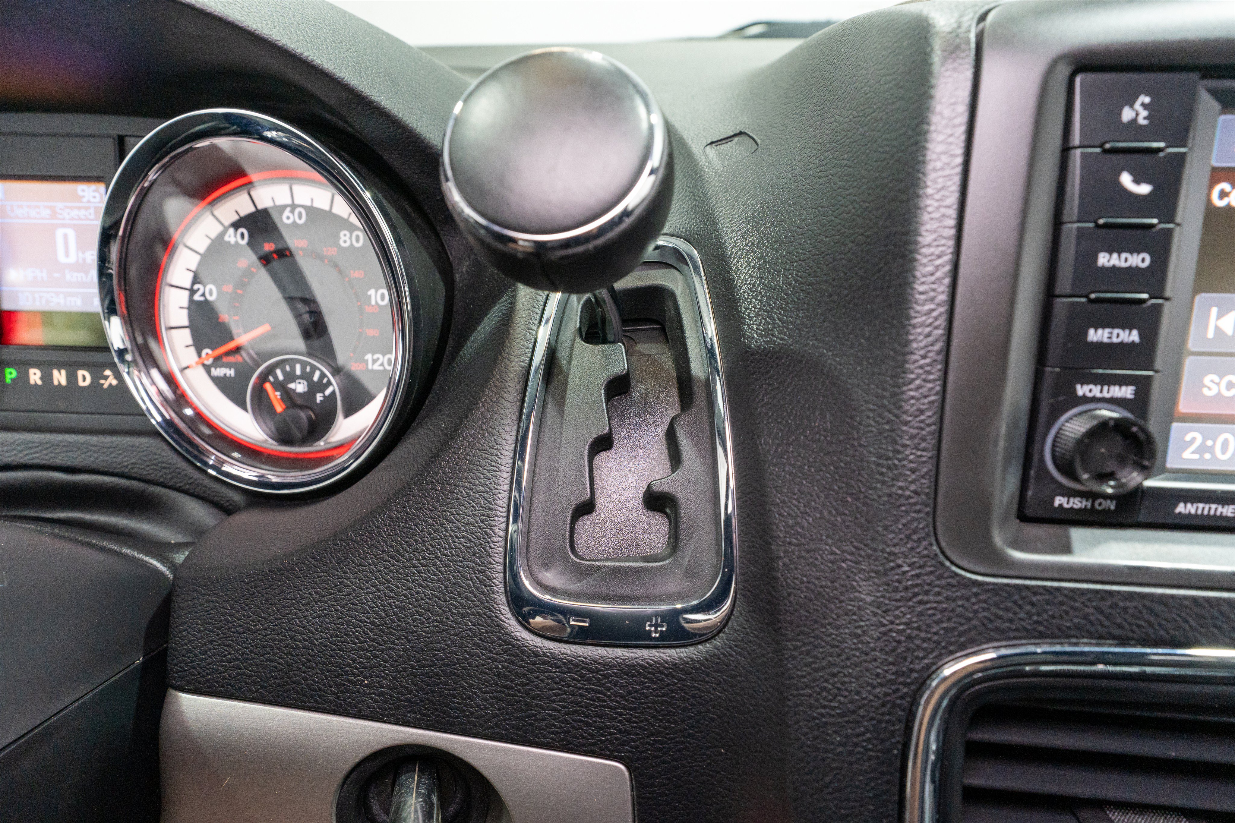 Used 2018 Dodge Grand Caravan GT FWD image 24