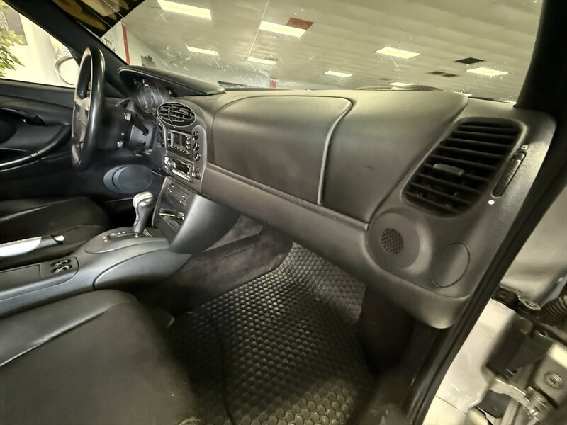 Used 1999 Porsche Boxster RWD image 25