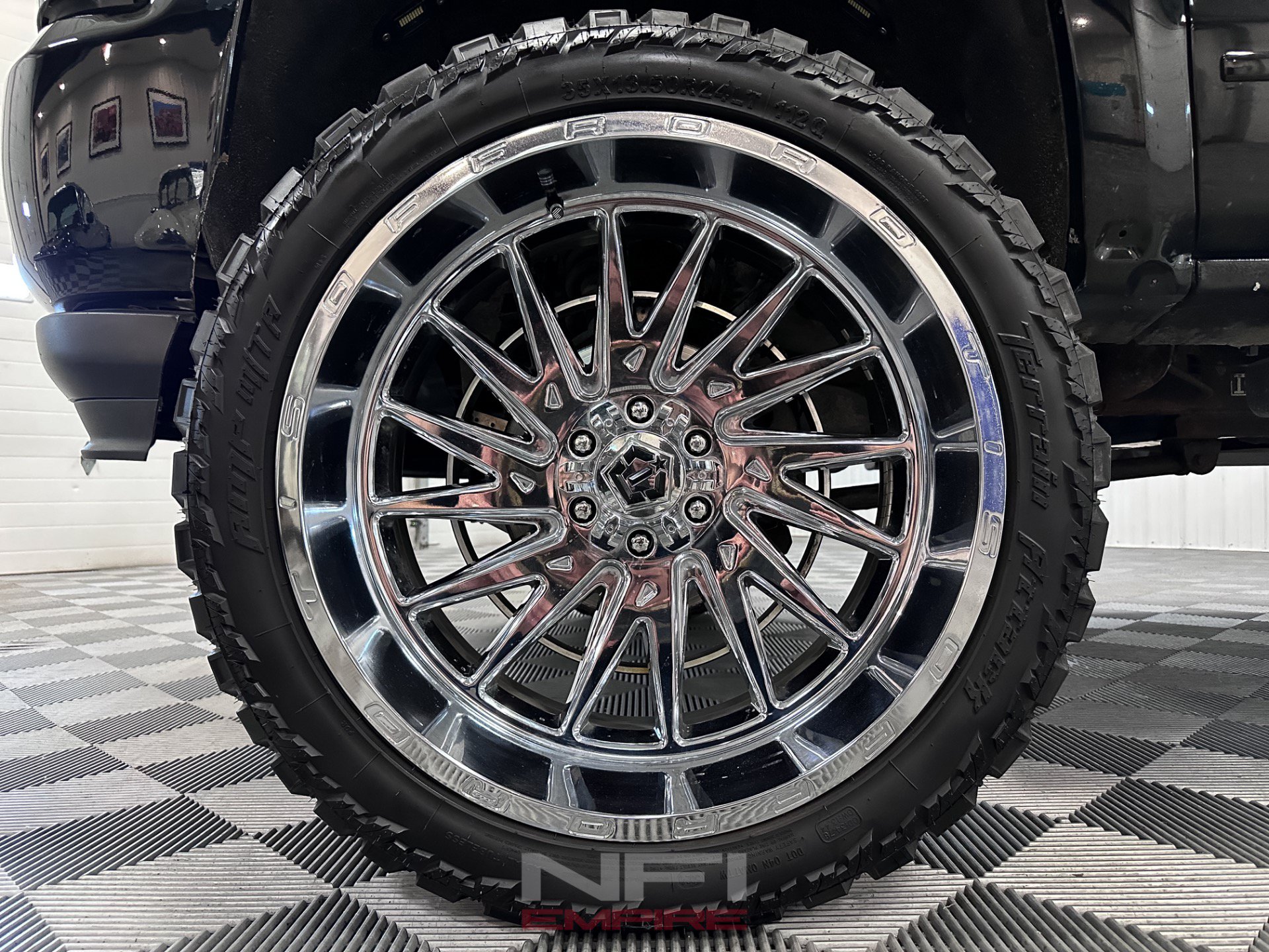 Used 2017 Chevrolet Silverado 1500 LT w/ All Star Edition AWD/4WD image 12
