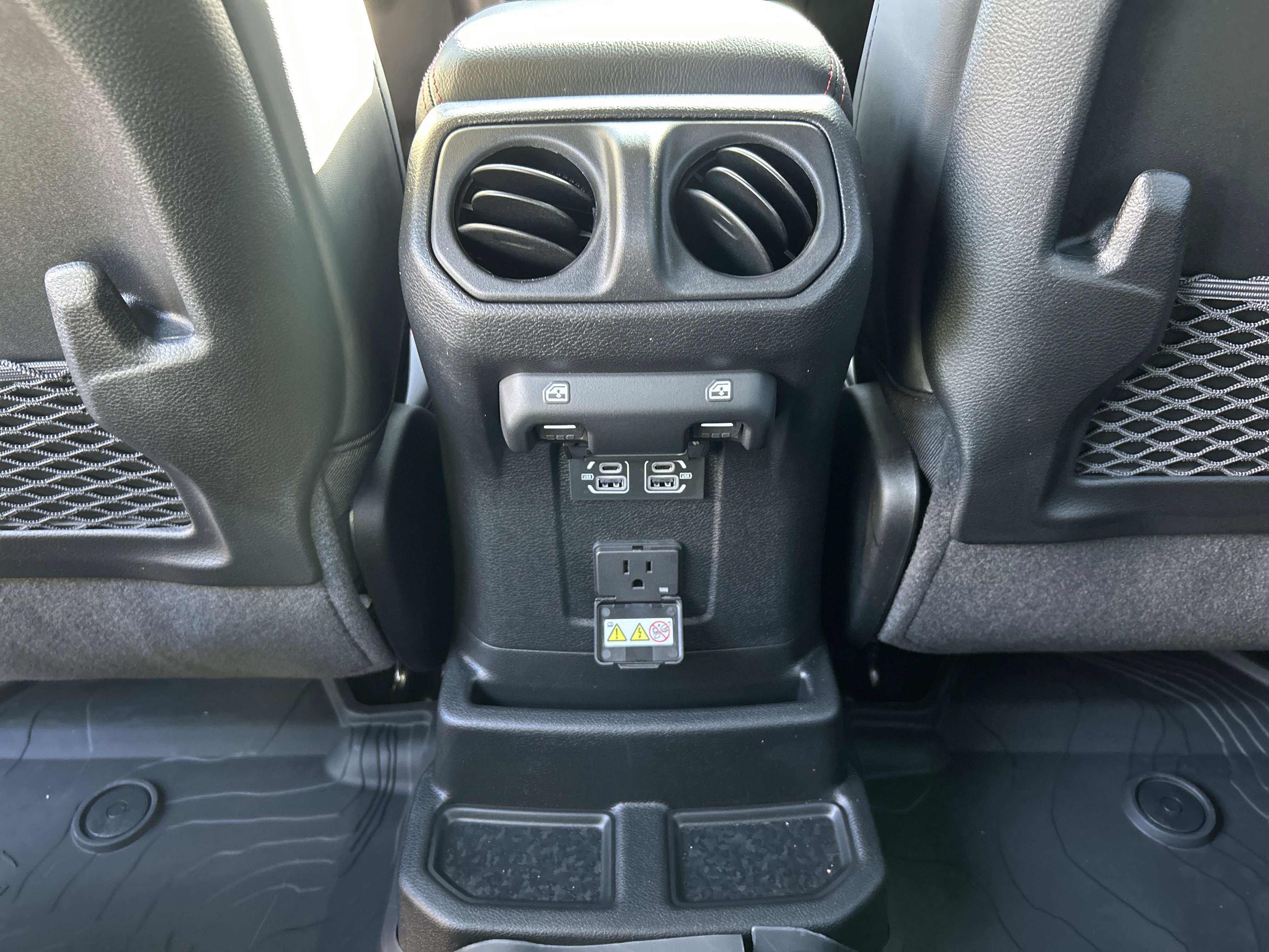 New 2026 Jeep Wrangler Unlimited Rubicon image 33