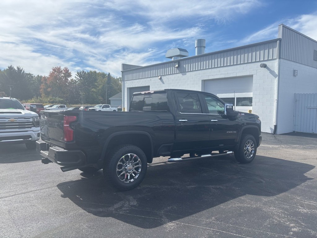 New 2026 Chevrolet Silverado 2500 LT w/ Z71 Chrome Sport Edition image 4