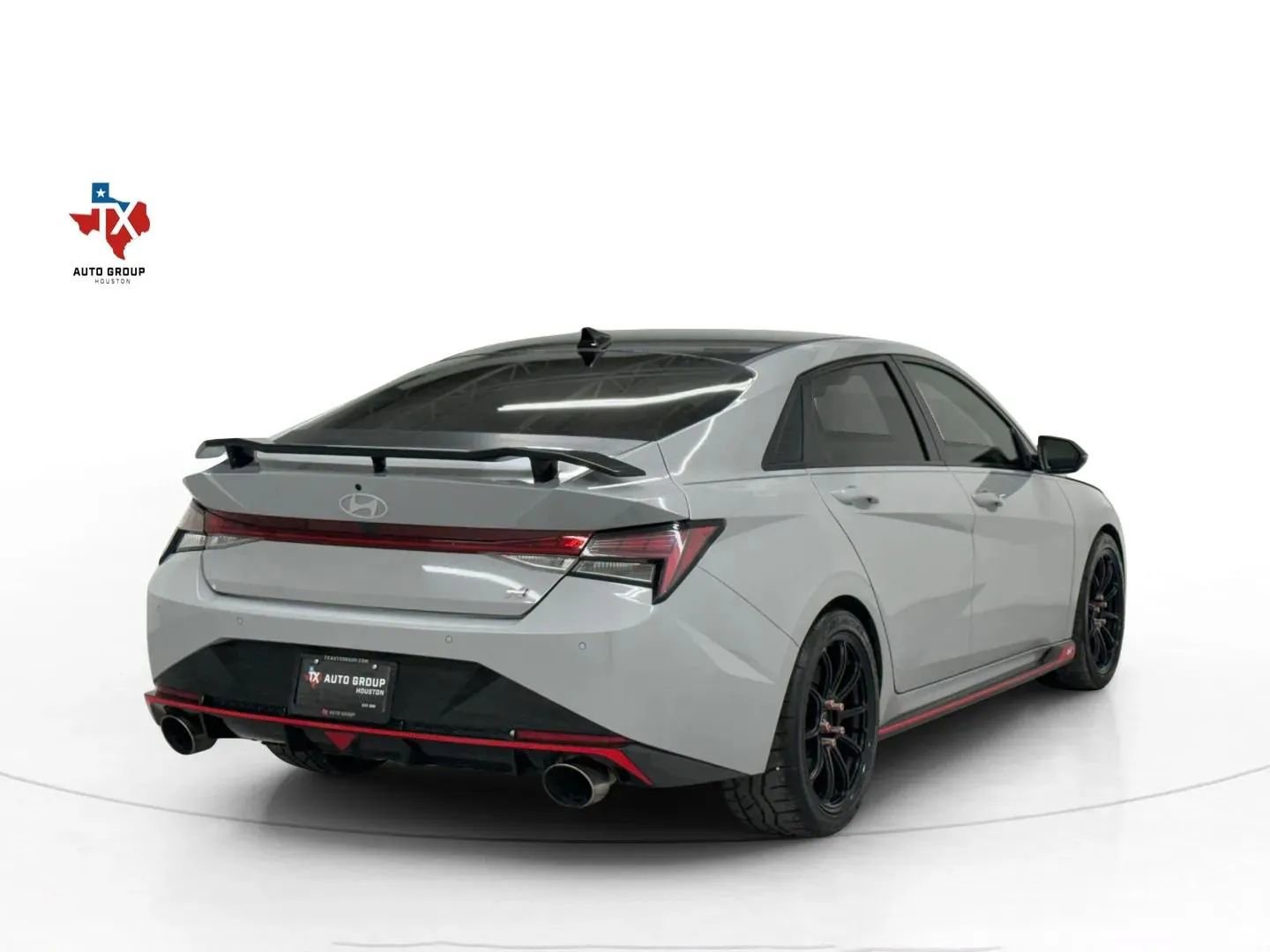 Used 2022 Hyundai Elantra N image 6