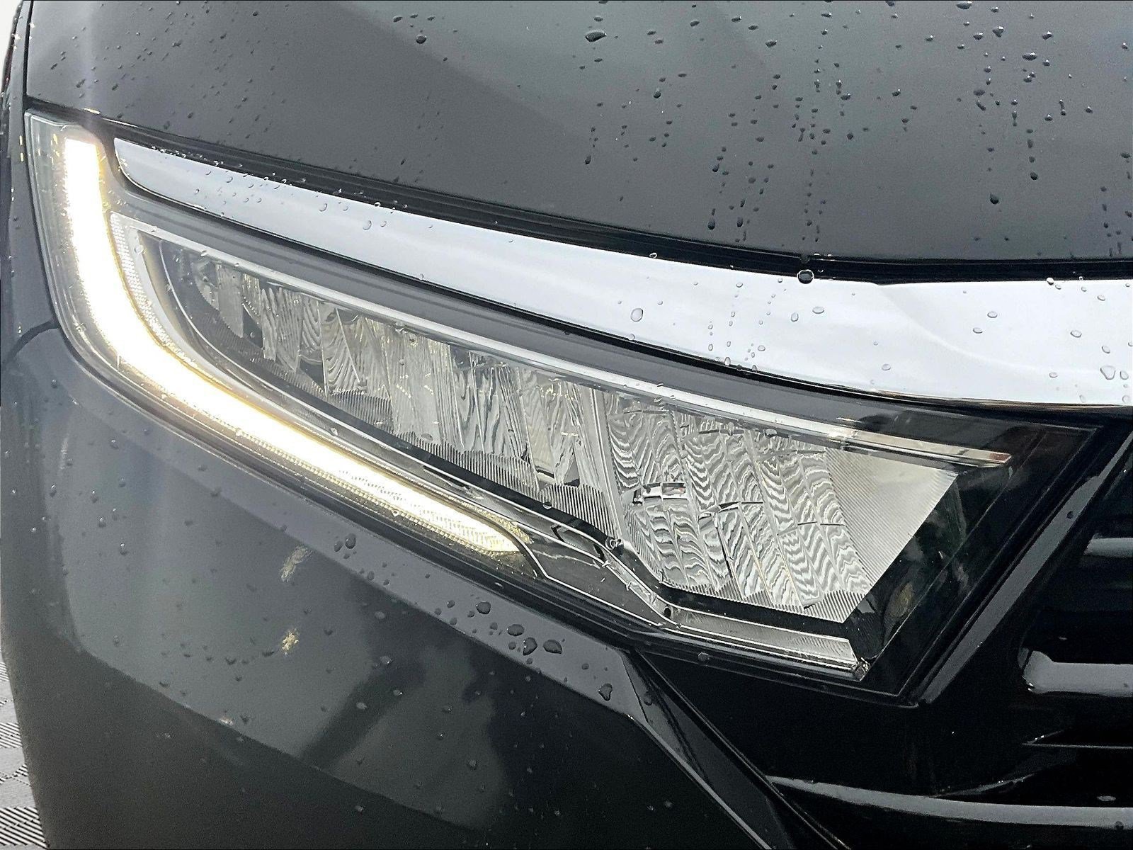 Used 2022 Honda Odyssey Elite image 33