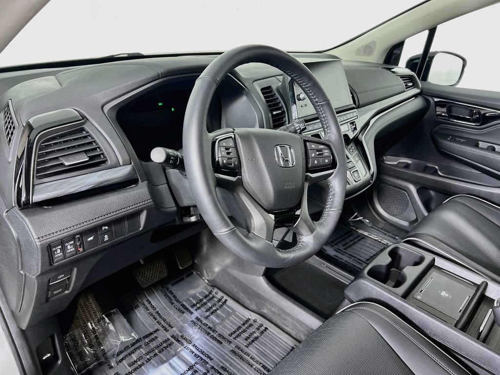 Used 2025 Honda Odyssey Elite image 9