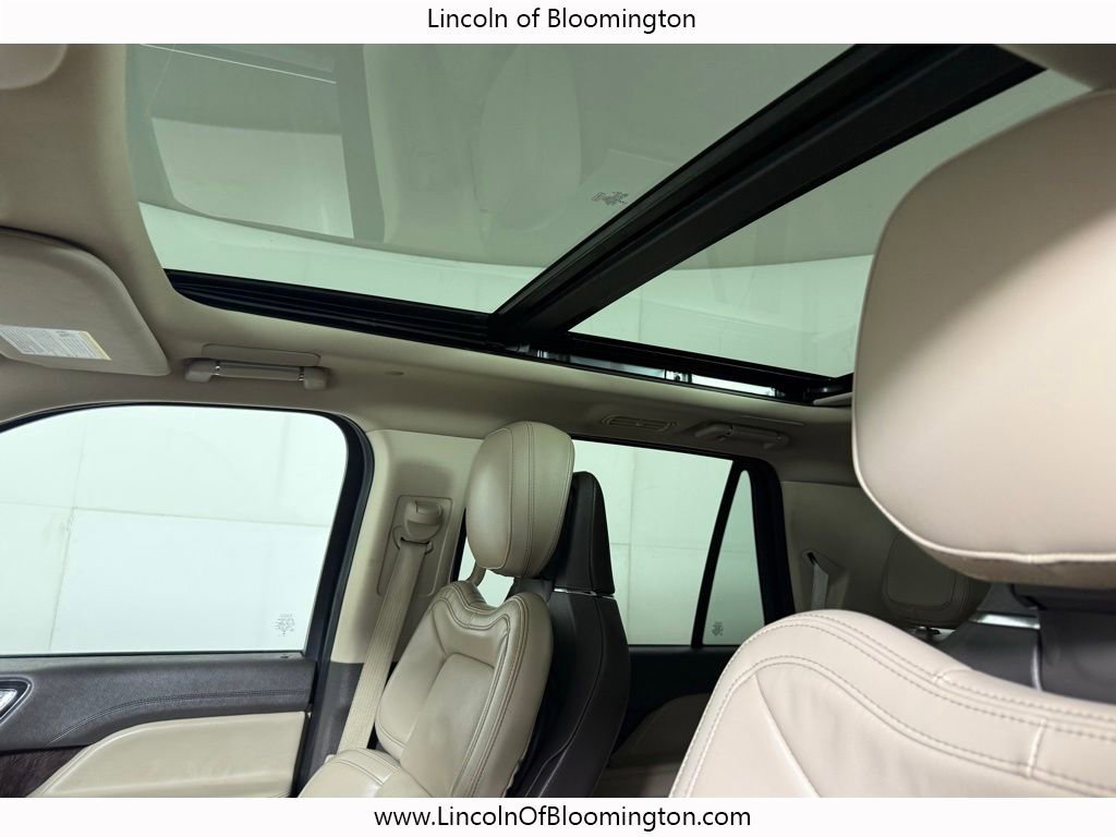 Certified 2024 Lincoln Navigator L Reserve AWD/4WD image 25