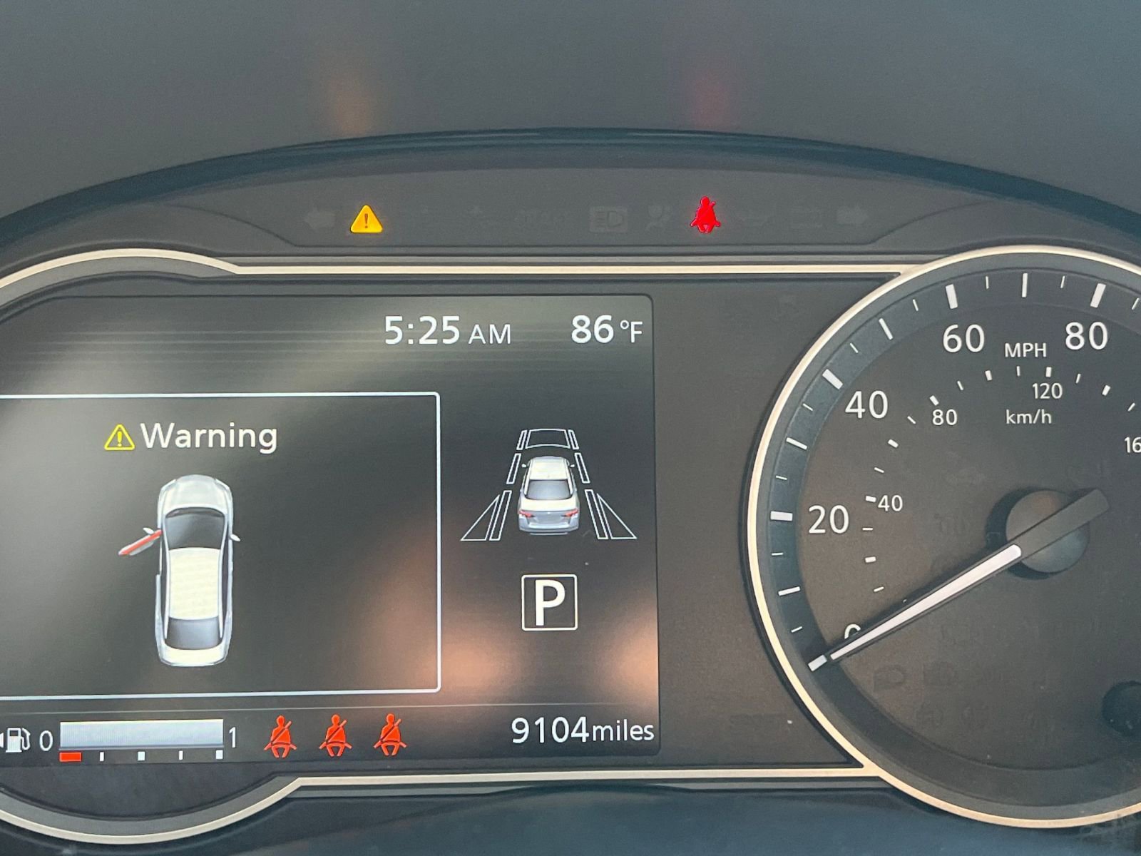 Used 2025 Nissan Versa SV image 38