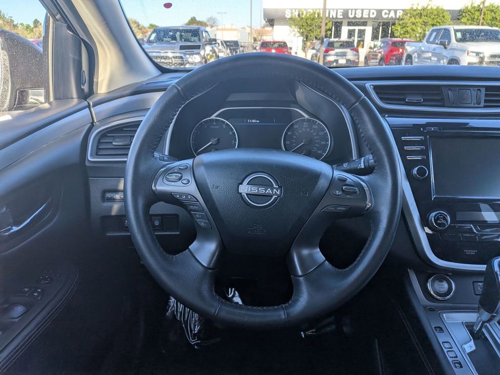 Used 2023 Nissan Murano SV AWD/4WD image 19