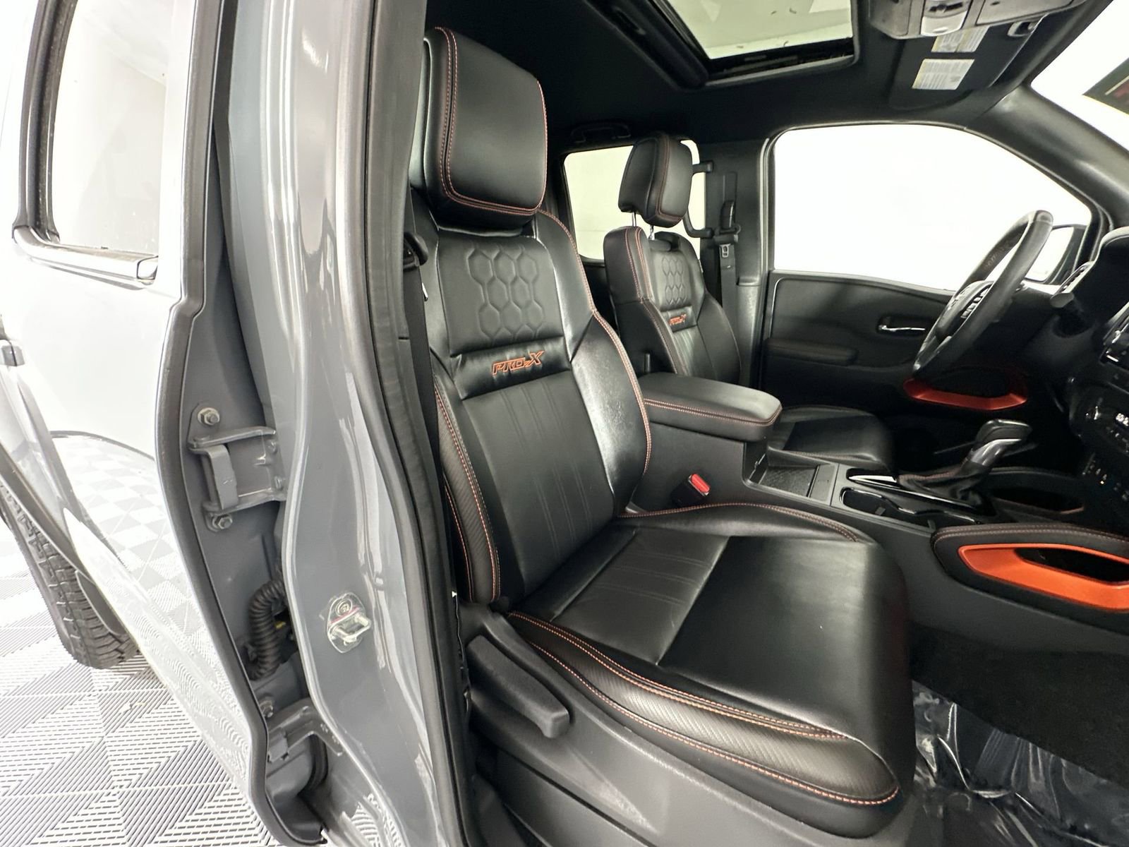 Certified 2024 Nissan Frontier Pro-X w/ Pro Premium Package image 27