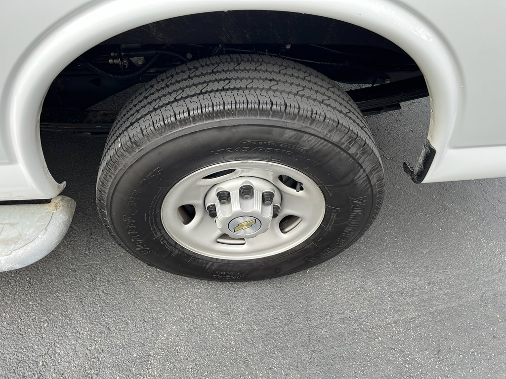 Used 2024 Chevrolet Express 2500 w/ Driver Convenience Package image 11