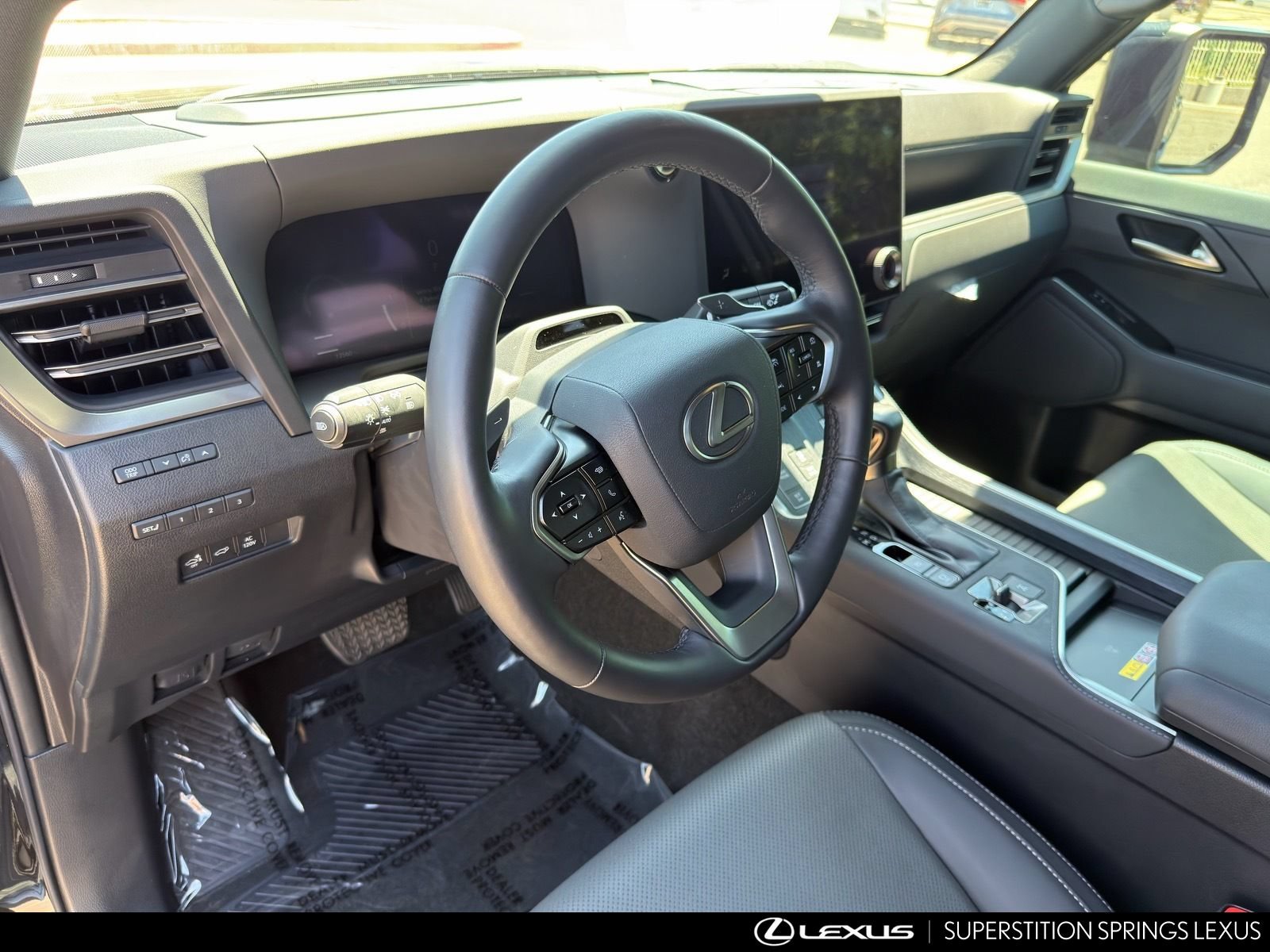 Certified 2025 Lexus GX 550 w/ Cold Area Package AWD/4WD image 14