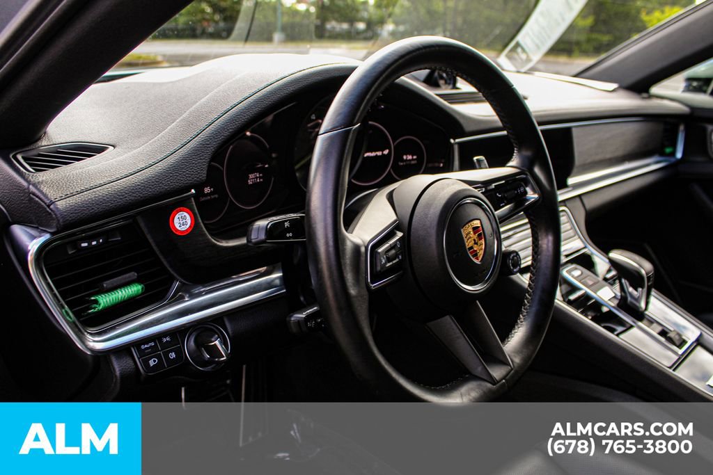 Used 2023 Porsche Panamera 4 Platinum Edition w/ Sportdesign Package image 31