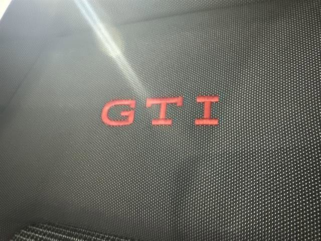 Certified 2024 Volkswagen GTI SE image 38
