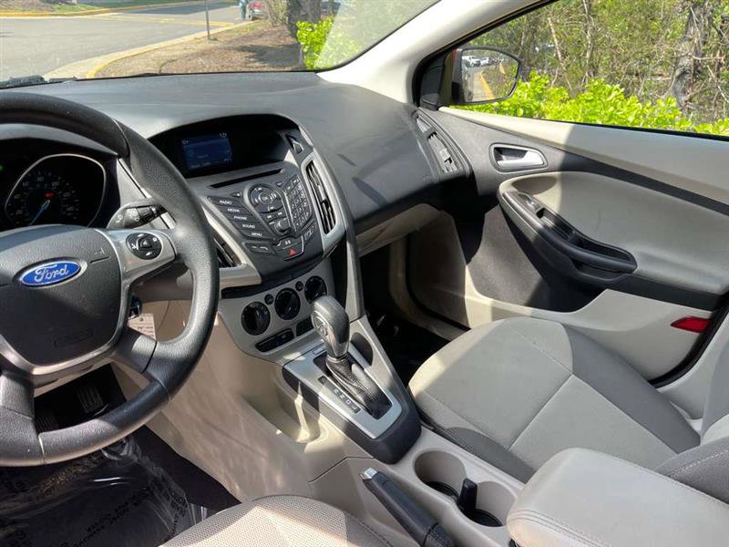 Used 2014 Ford Focus SE image 81
