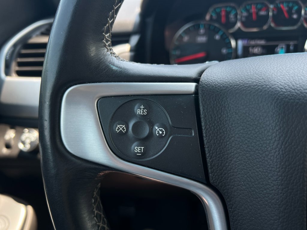 Used 2017 GMC Yukon SLE w/ SLE Value Package image 44