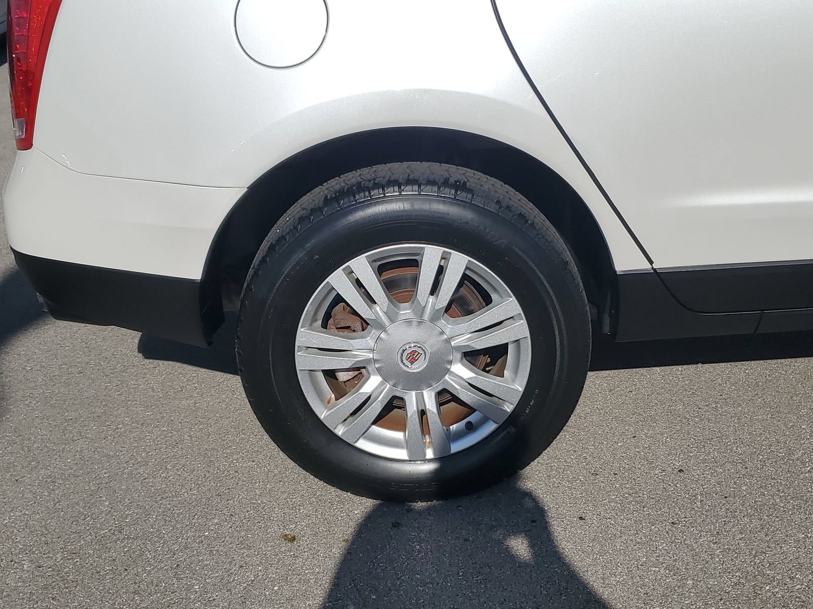 Used 2015 Cadillac SRX FWD image 5