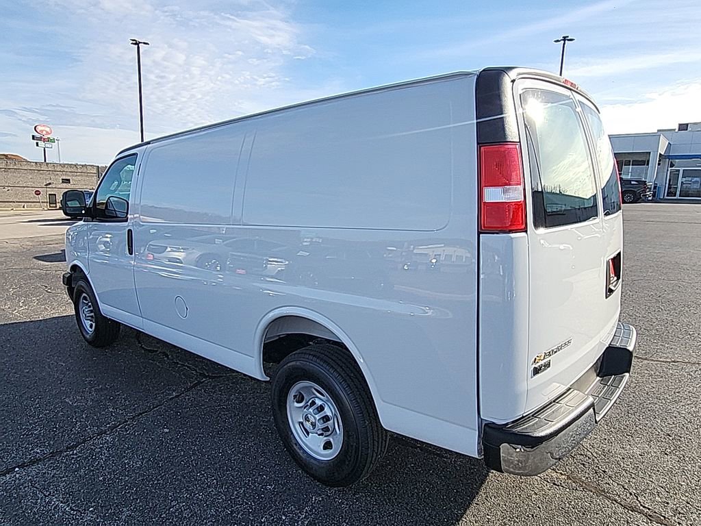 New 2025 Chevrolet Express 2500 w/ Driver Convenience Package RWD image 6