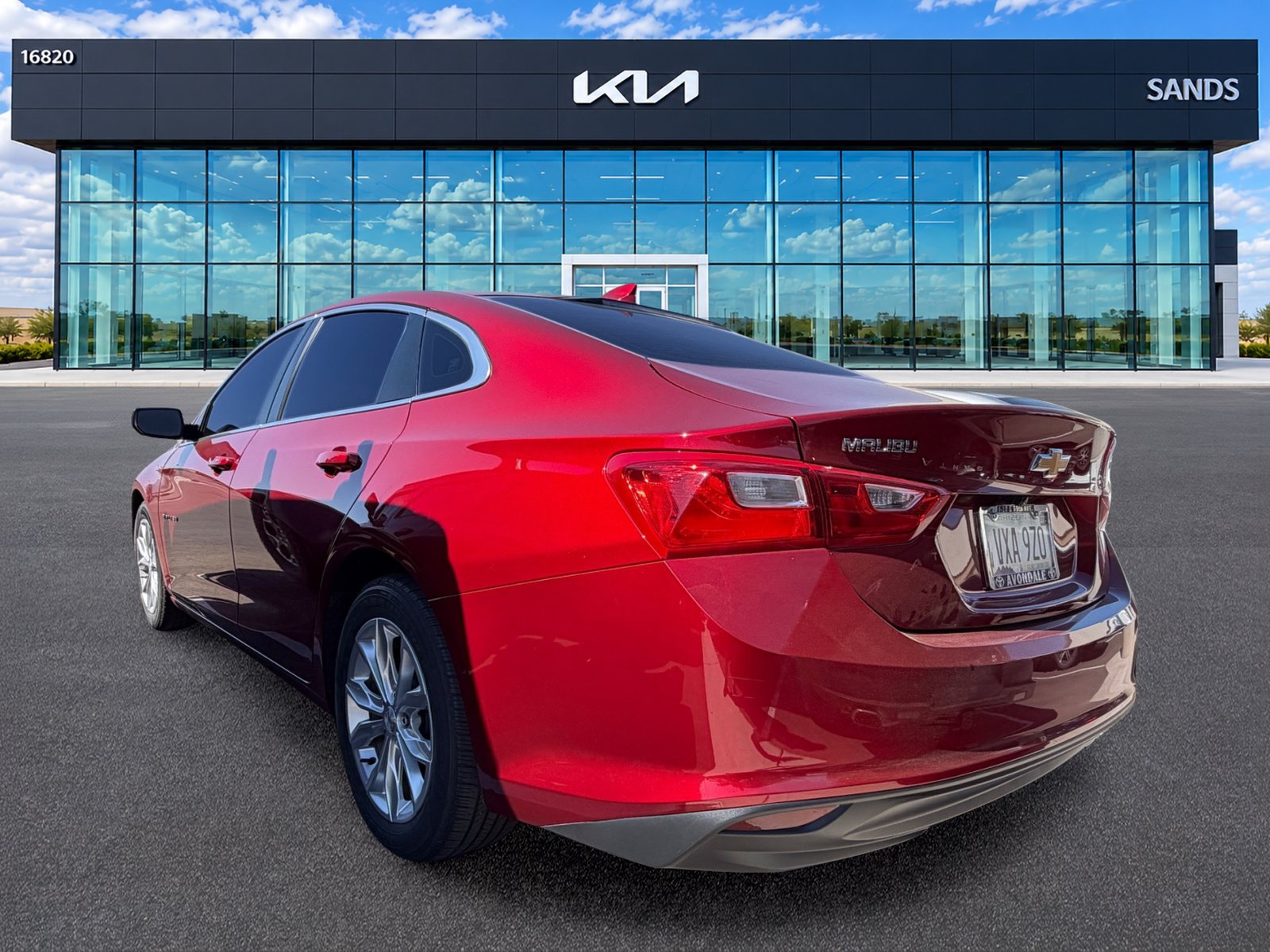 Used 2023 Chevrolet Malibu LT FWD image 4