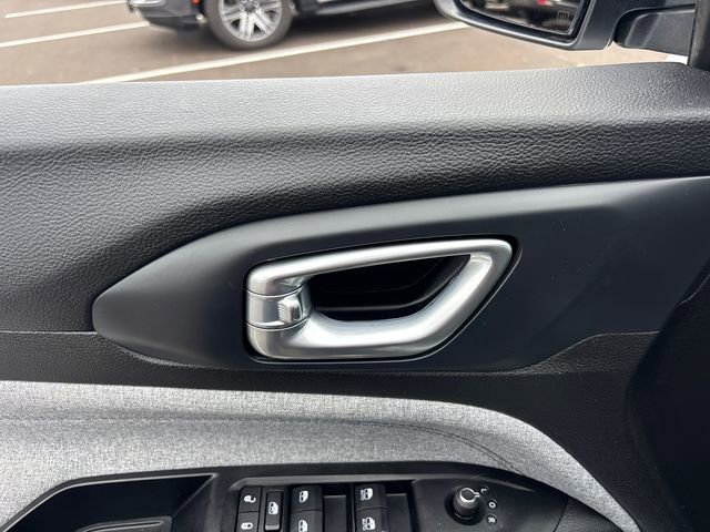 Used 2022 Jeep Compass Latitude w/ Convenience Group image 13