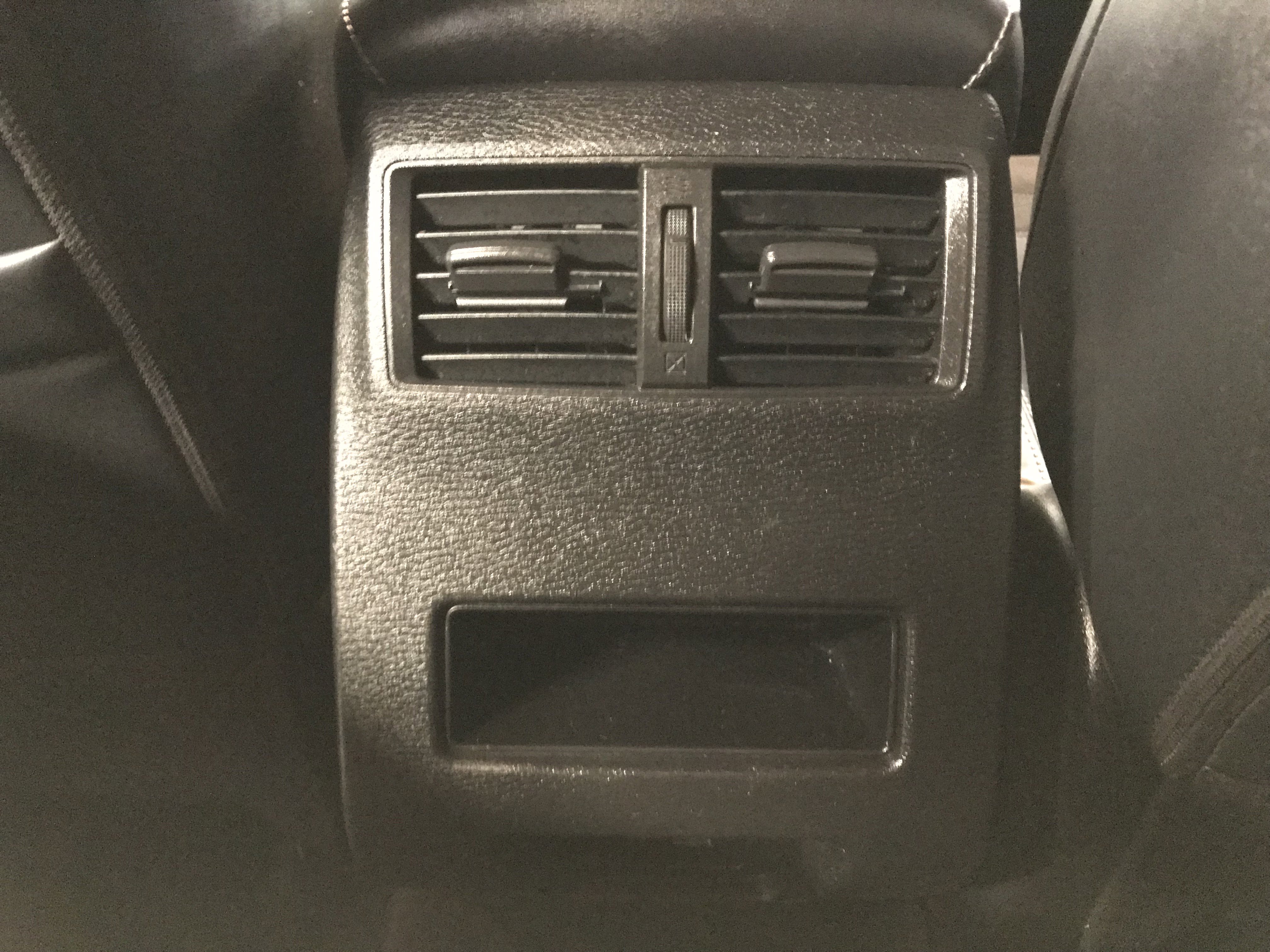 Used 2022 Mitsubishi Outlander SE image 14