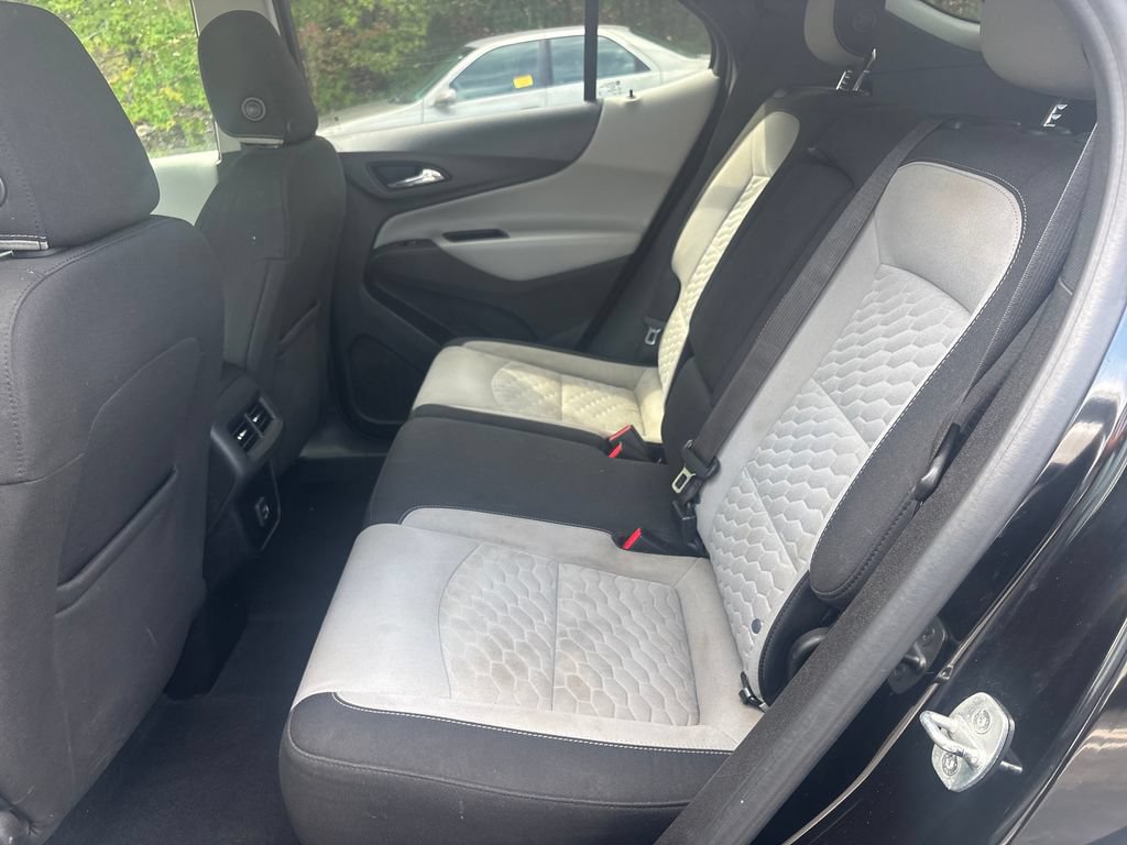 Used 2020 Chevrolet Equinox LS w/ LS Convenience Package FWD image 33