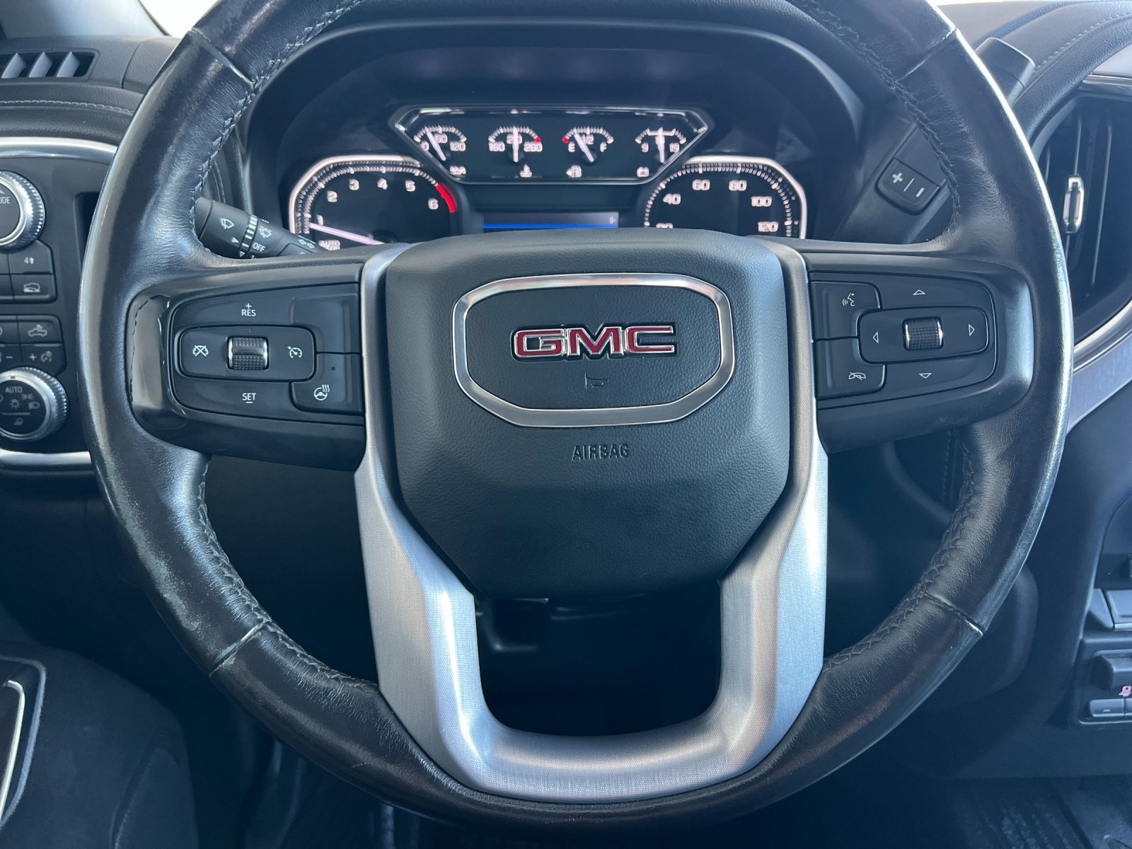 Used 2020 GMC Sierra 1500 SLT AWD/4WD image 22