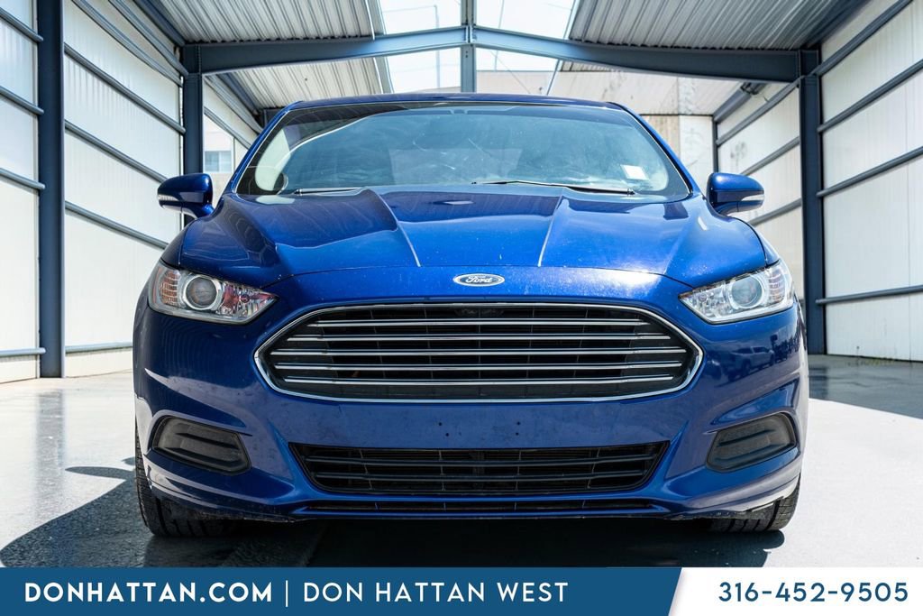 Used 2016 Ford Fusion SE FWD image 31