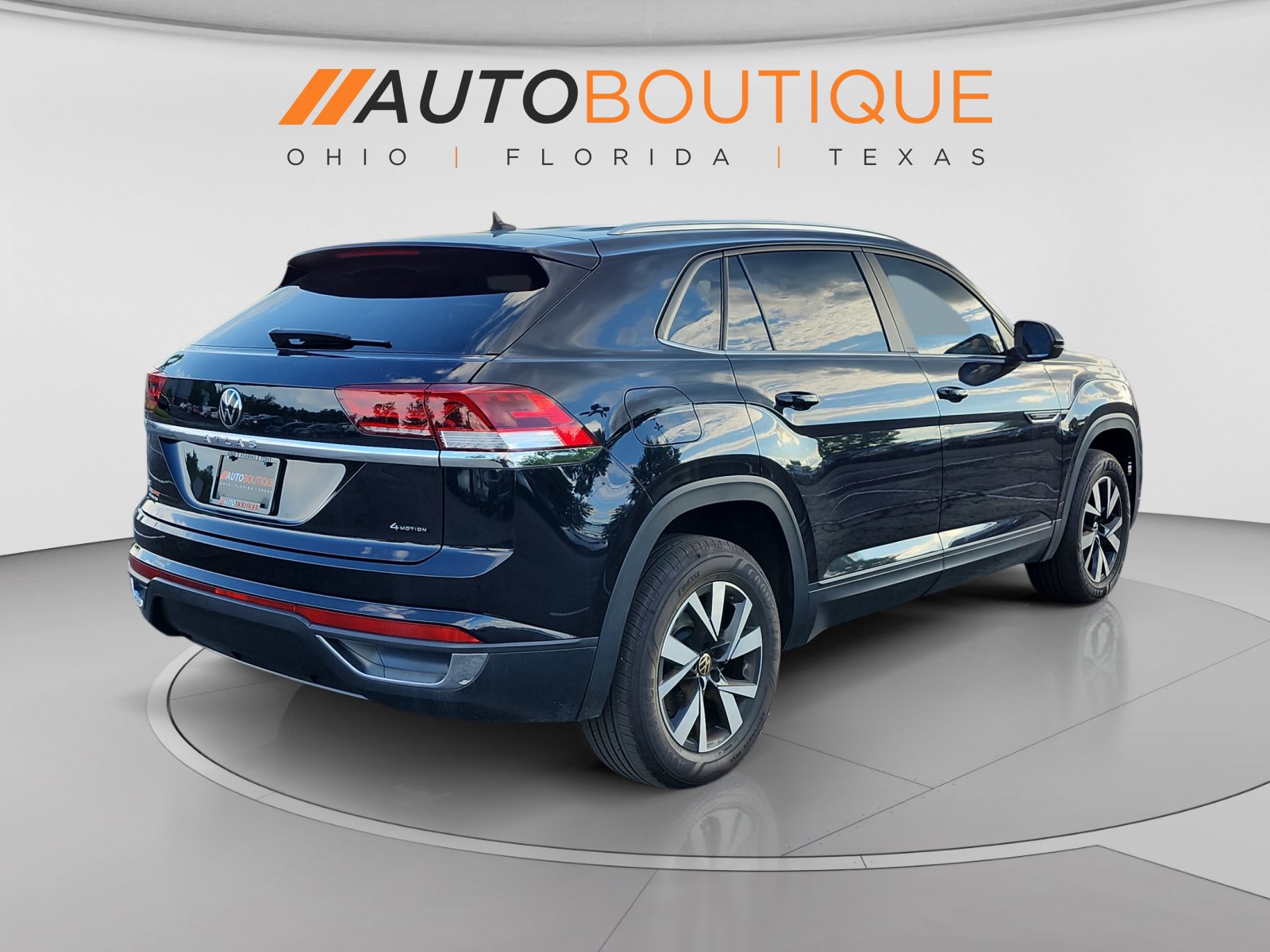 Used 2023 Volkswagen Atlas Cross Sport SE AWD/4WD image 5