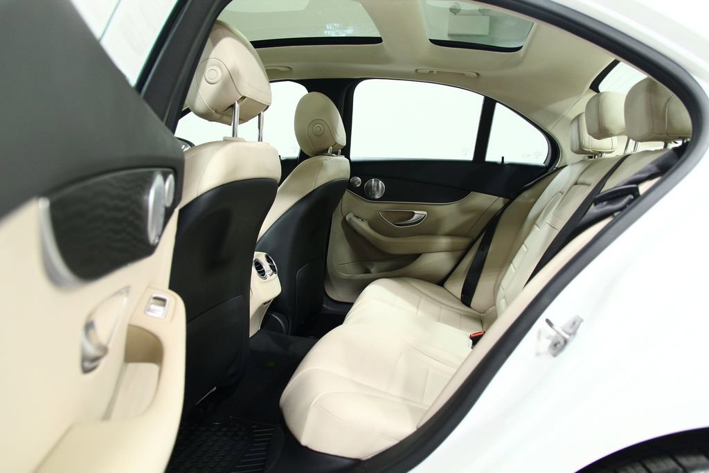 Used 2017 Mercedes-Benz C 300 4MATIC Sedan image 28