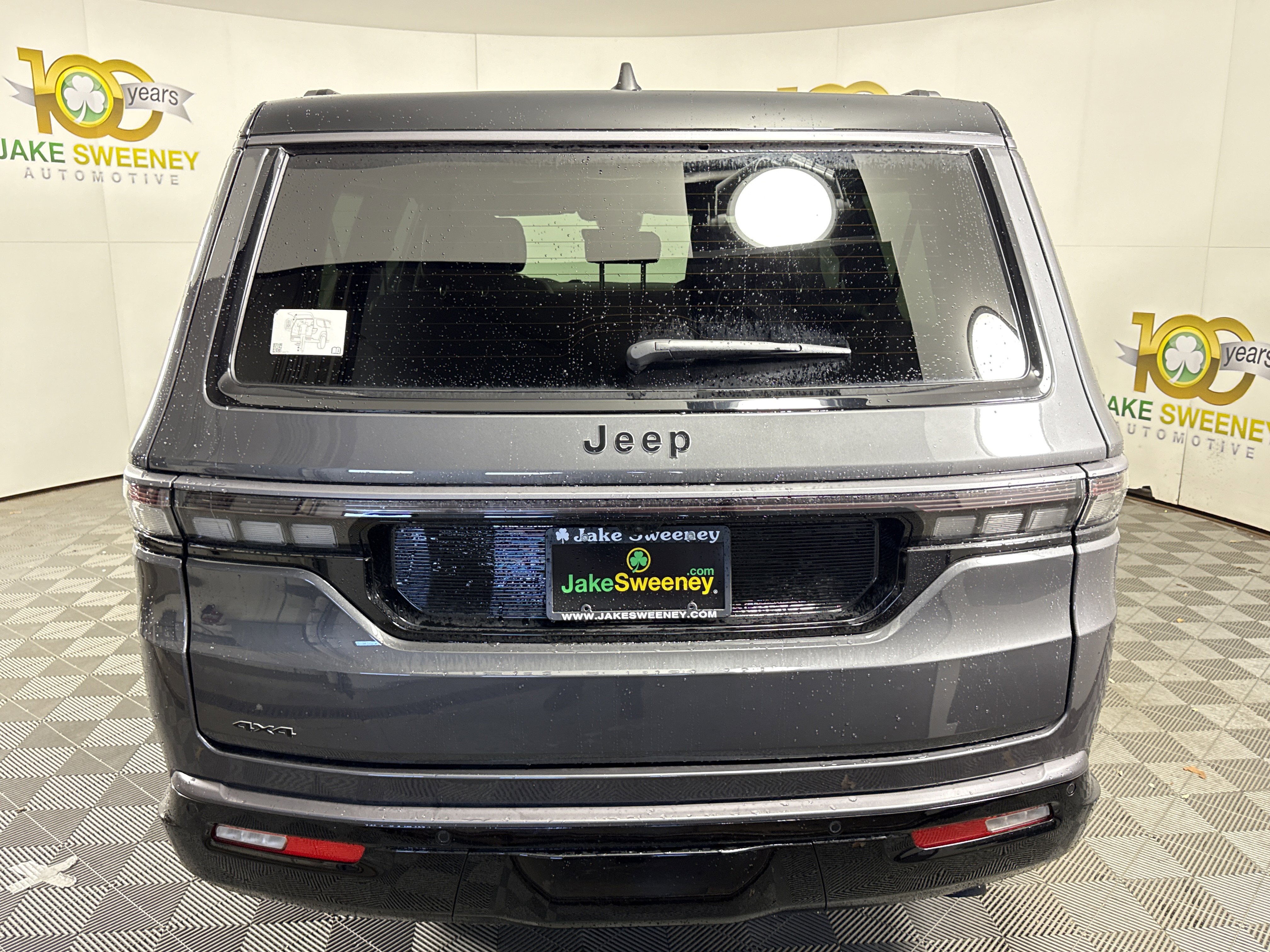 New 2026 Jeep Grand Wagoneer L Summit image 6