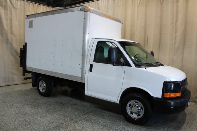 Used 2007 Chevrolet Express 3500 RWD image 2