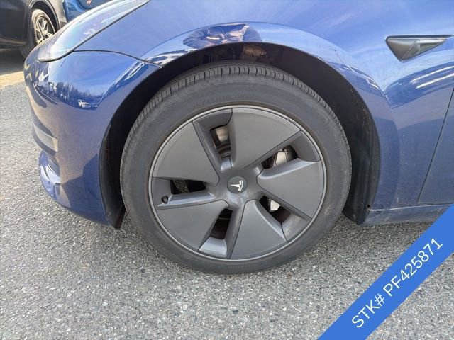 Used 2023 Tesla Model 3 Standard Range RWD image 4