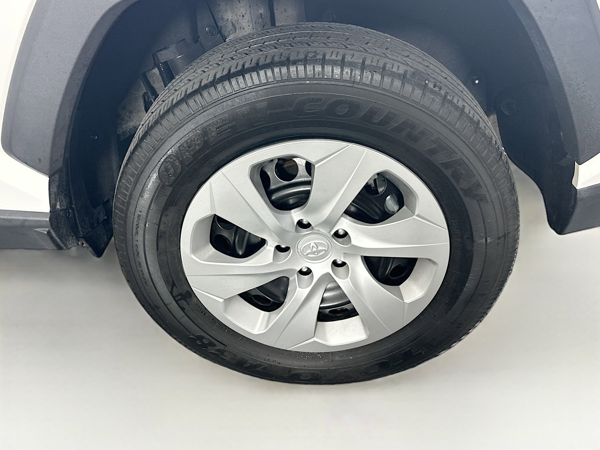 Used 2024 Toyota RAV4 LE image 11