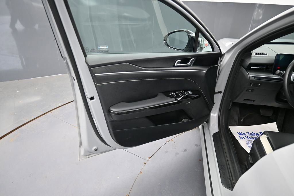 Used 2025 Kia K5 GT-Line w/ GT-Line Premium Package AWD/4WD image 25