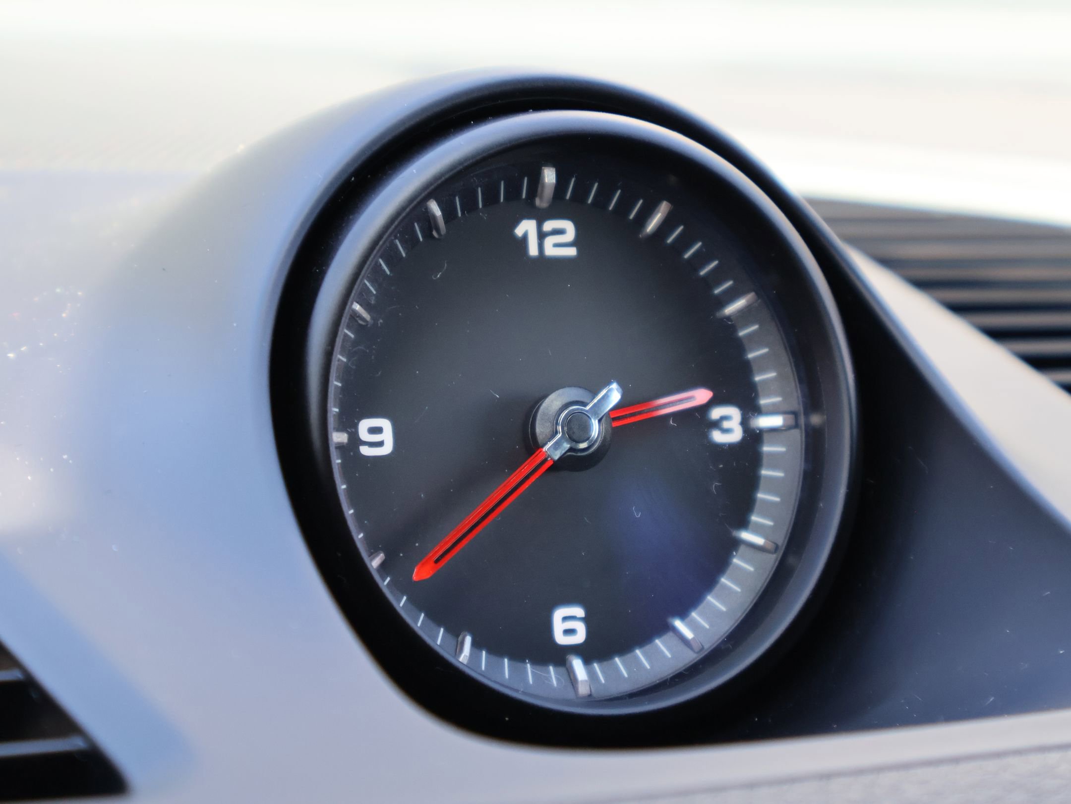 Used 2023 Porsche Cayenne Platinum Edition image 20