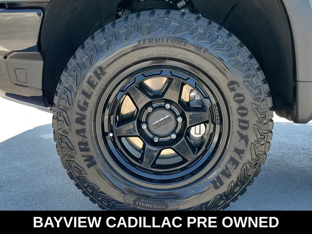 Used 2025 Chevrolet Silverado 1500 ZR2 w/ Technology Package AWD/4WD image 10