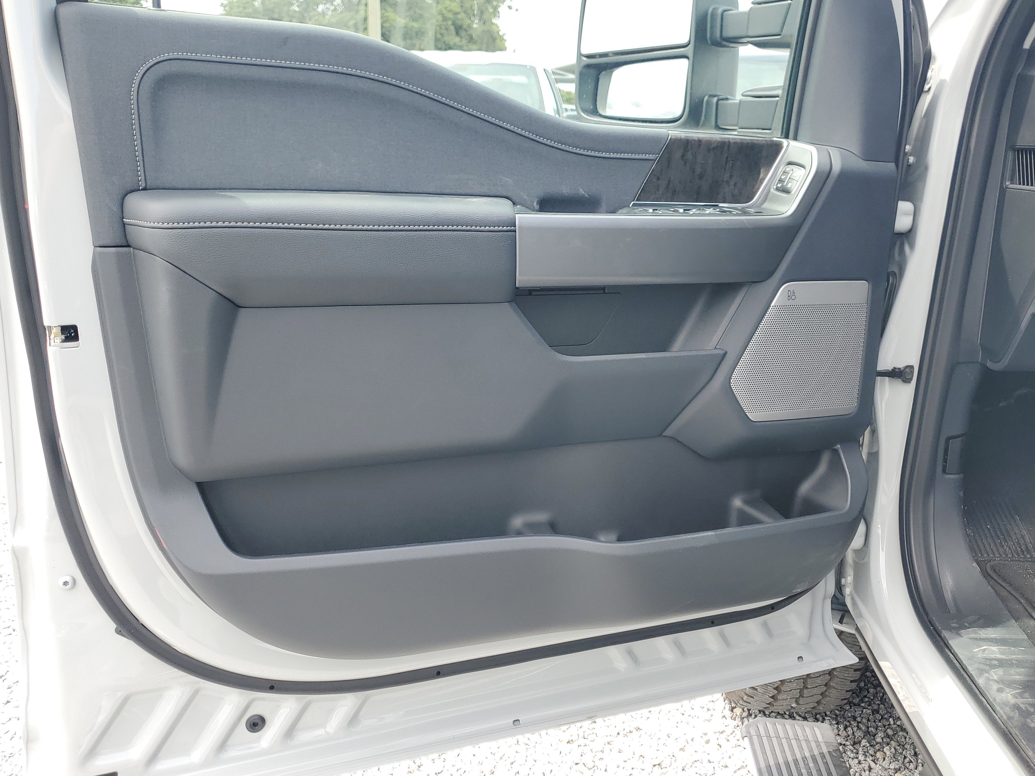 New 2026 Ford F250 Lariat w/ Lariat Ultimate Package image 16