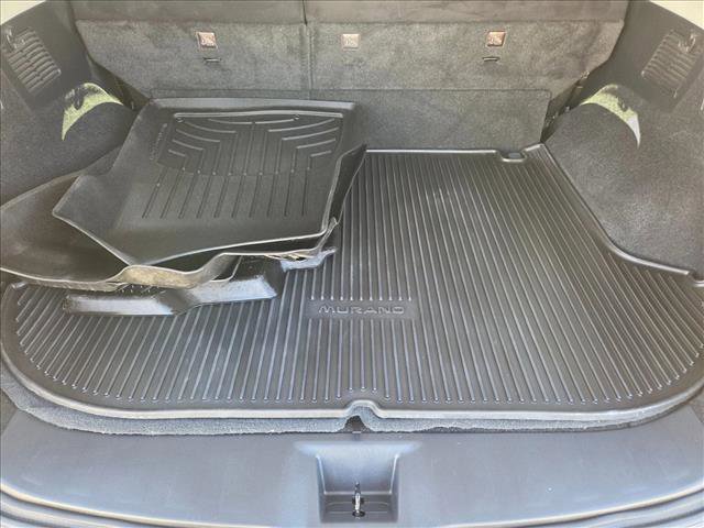 Used 2019 Nissan Murano SV w/ Premium Package AWD/4WD image 2