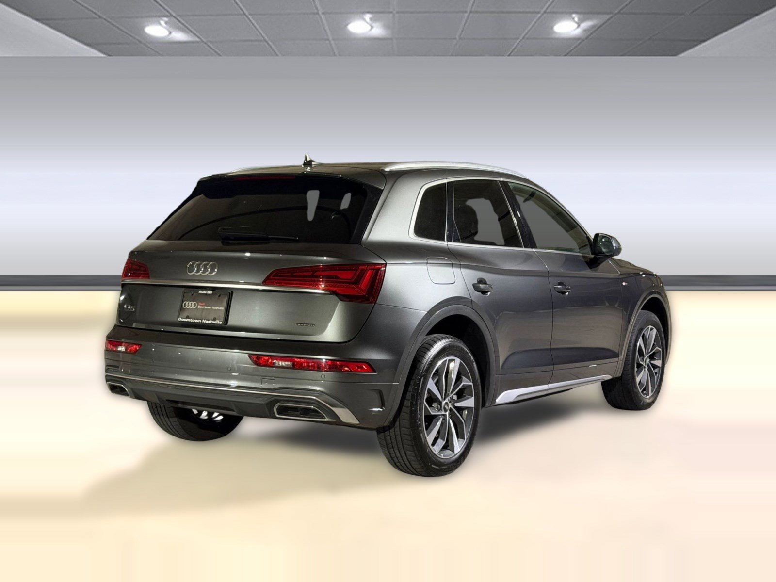Used 2023 Audi Q5 2.0T Premium Plus w/ Premium Plus Package image 9