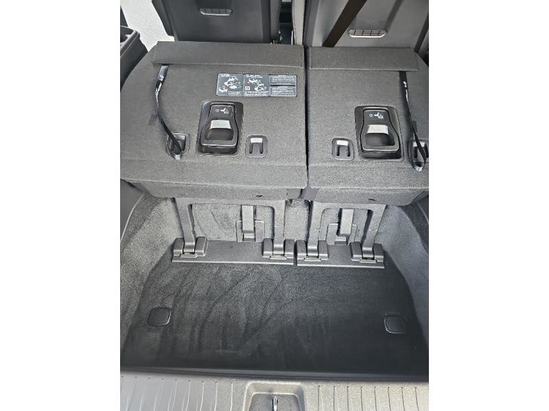 New 2025 Kia Carnival SX Prestige image 20