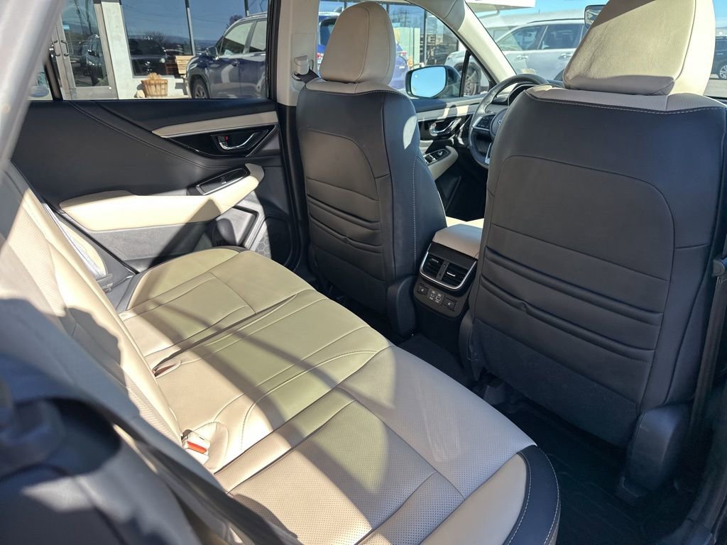 Used 2025 Subaru Outback Limited w/ Popular Package #2 image 15