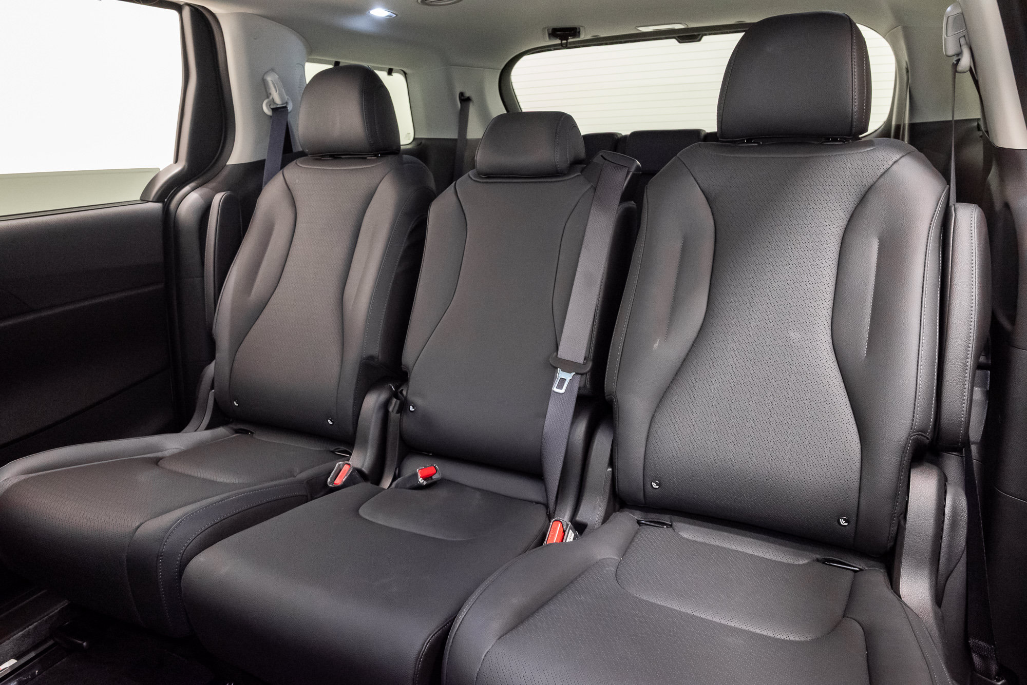 Used 2026 Kia Carnival SX Prestige FWD image 29