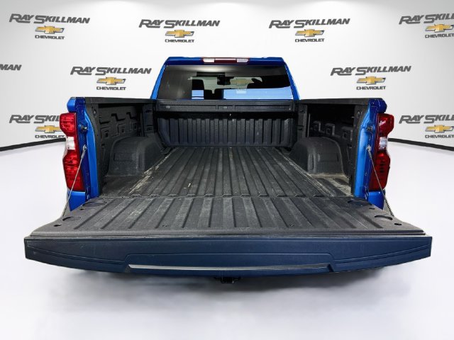 Used 2023 Chevrolet Silverado 1500 Custom AWD/4WD image 25